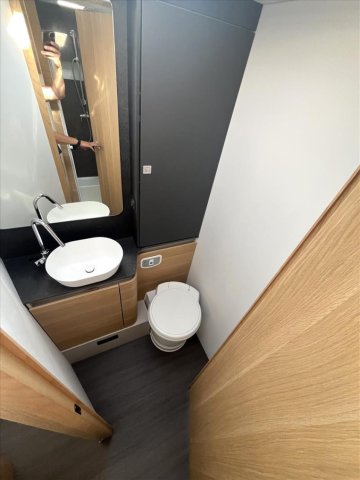 Adria Coral Plus 670 DC - Photo 6