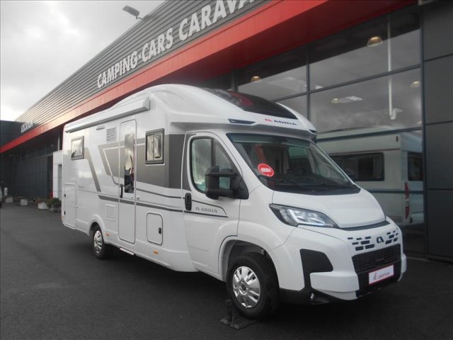 Adria Matrix Plus 670 DC Neuf