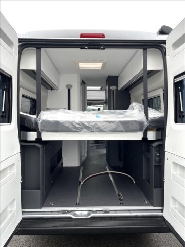 Adria Twin Supreme 640 SGX - Photo 8