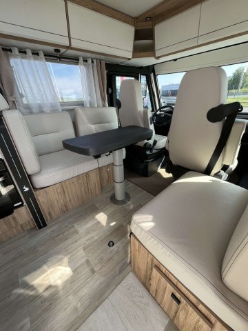 Bavaria Initial I740FC Class I 740 FC - Photo 11