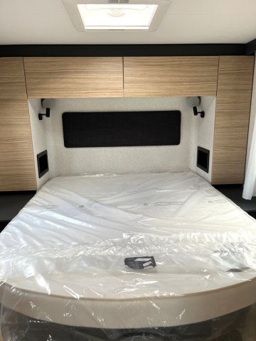 Bavaria Initial I740FC Nomade I 740 - Photo 3