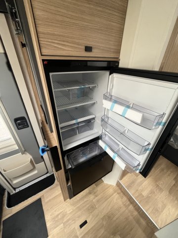 Bavaria Initial I740FC Nomade - Photo 4