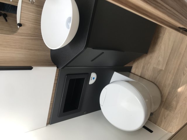 Bavaria Initial I740FGJ Nomade - Photo 7