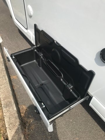 Bavaria Initial I740FGJ Nomade - Photo 13