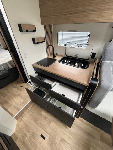 Bavaria Initial I740FGJ Nomade - Photo 2