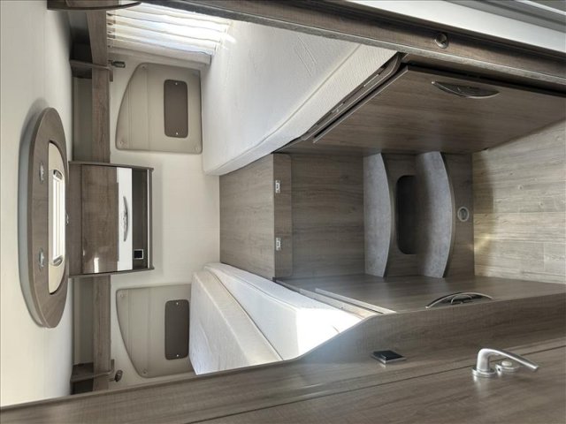 Bavaria Initial I741GJ Class I 741 GJ - Photo 6