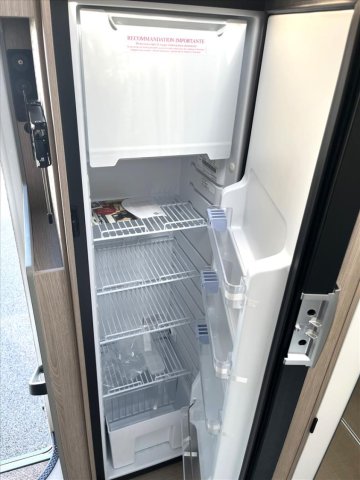 Burstner Lyseo Time Skyline T 732 - Photo 5