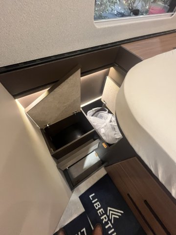 Burstner Signature SFT 7.5 - Photo 17