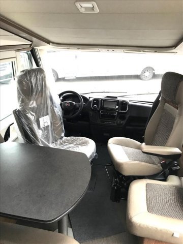 Carthago C-Tourer I 143 LE - Photo 2