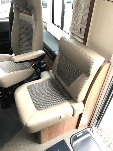 Carthago C-Tourer I 143 LE - Photo 6