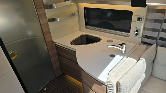 Concorde Credo 740 Hi - Photo 7