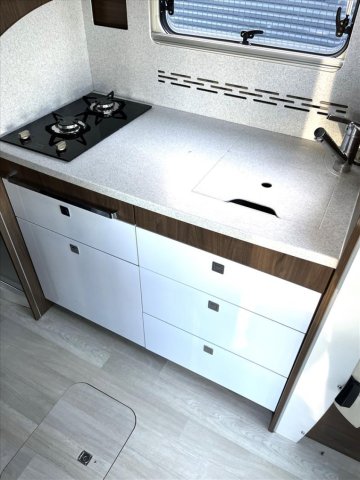 Frankia Platin I 8400 GD POIDS LOURD - Photo 3