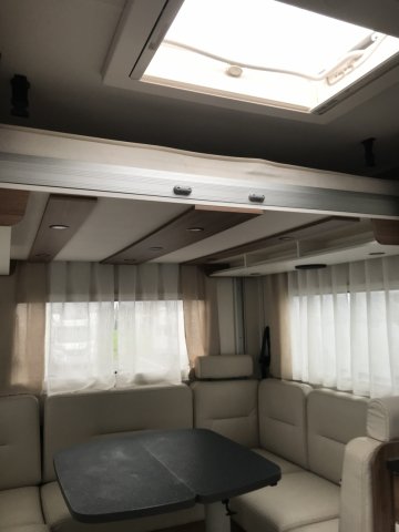 Pilote P 696 U Evidence - Photo 9