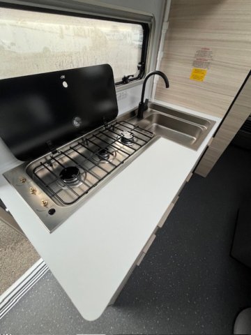 Adria Altea 552 PK 60Y 2 beds - Photo 5