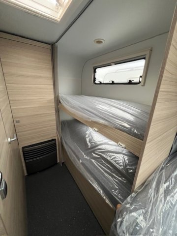 Adria Altea 552 PK 60Y 2 beds - Photo 6