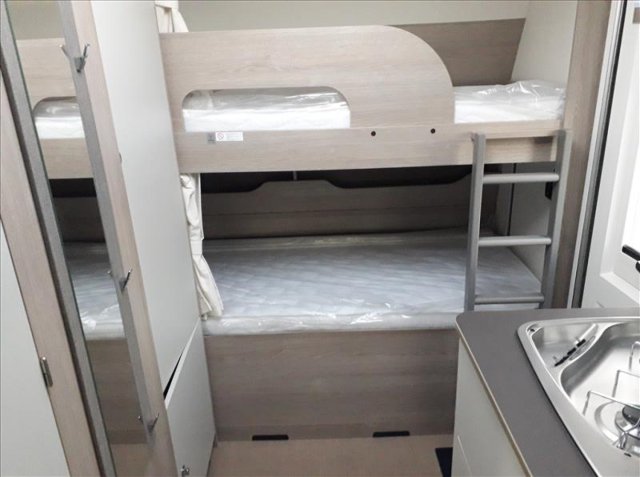 Burstner Caravane PREMIO PLUS - Photo 4