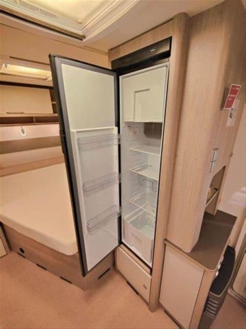 Burstner Caravane PREMIO - Photo 9