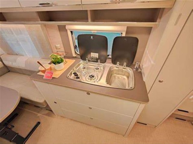 Burstner Caravane PREMIO - Photo 12