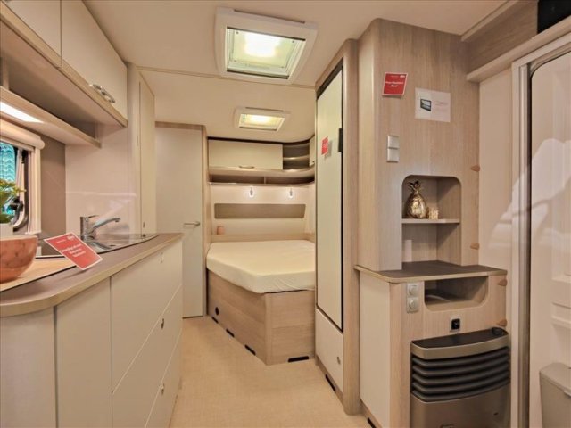 Burstner Caravane PREMIO - Photo 8