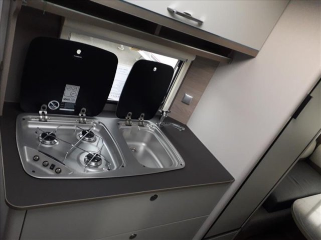 Burstner Caravane PREMIO PLUS - Photo 3