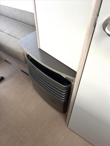 Burstner Caravane PREMIO PLUS - Photo 7