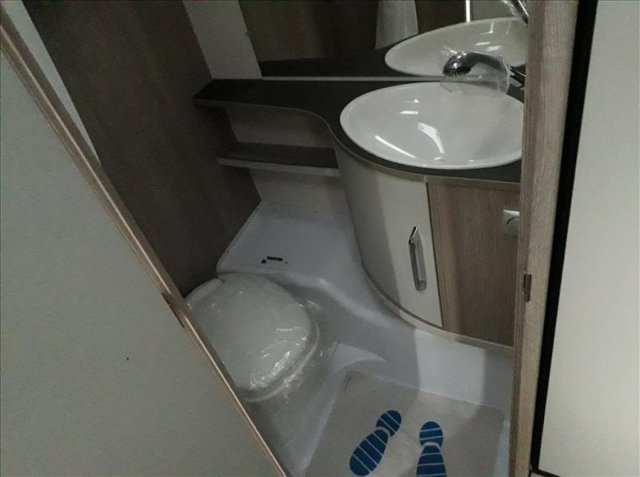 Burstner Premio 490 TS - Photo 5