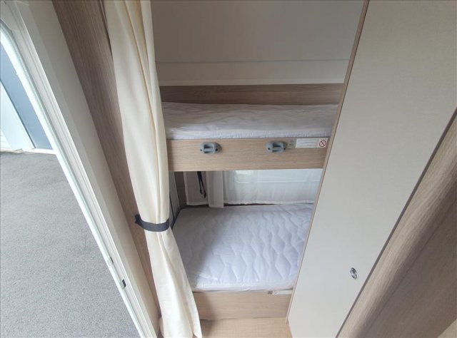 Burstner Premio Life 490 TK - Photo 4