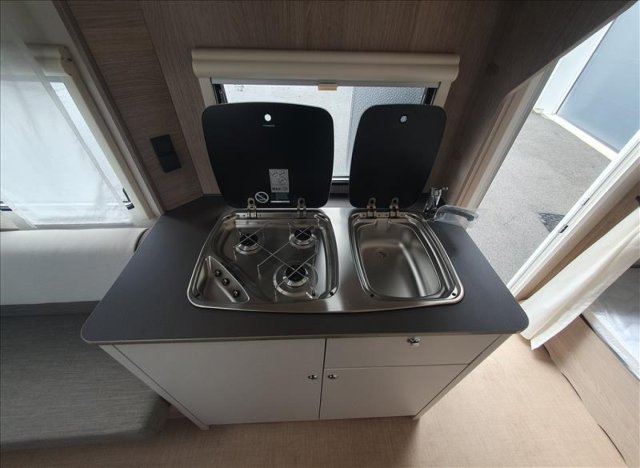 Burstner Premio Life 490 TK - Photo 5