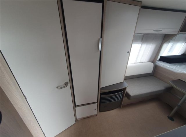 Burstner Premio Life 490 TK - Photo 8