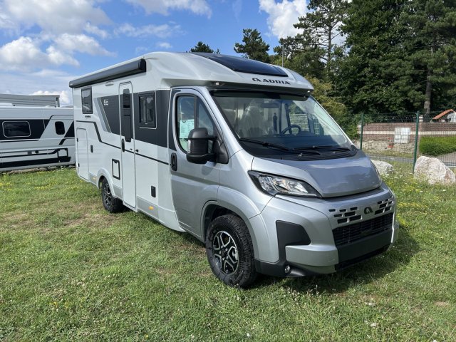 Adria Compact DL 60eme Anniversaire 60 ans boite automatique Occasion