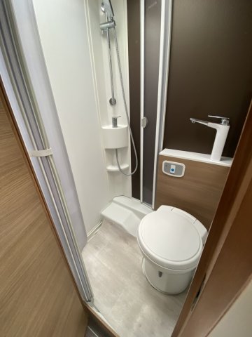 Adria Compact SP Plus boite auto - Photo 9