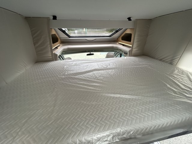 Adria Matrix 650 DC Limited Edition 60 Years 650dc 60ans boite auto - Photo 19