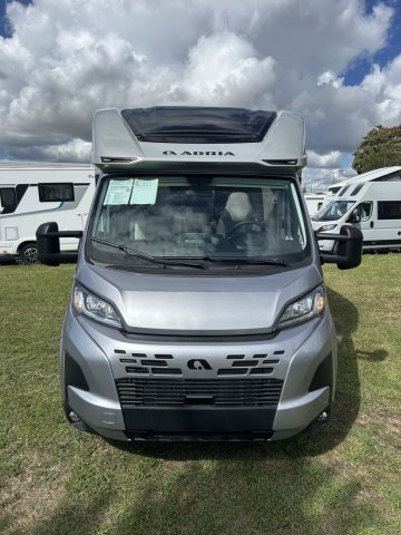 Adria Matrix 650 DL 60Y 650dl 60ans / boite auto tout équipé - Photo 2