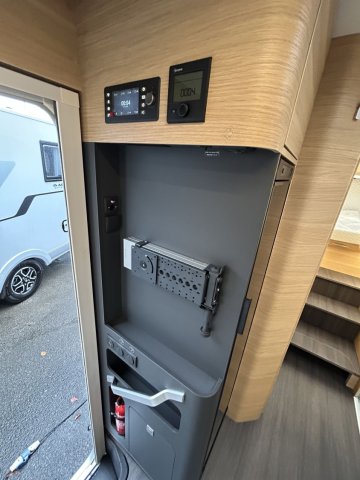 Adria Matrix 650 DL 60Y 650dl 60ans / boite auto tout équipé - Photo 10