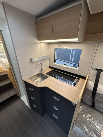 Adria Matrix 650 DL 60Y 650dl 60ans / boite auto tout équipé - Photo 13