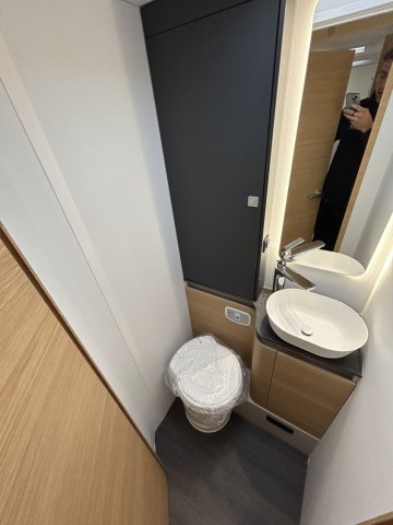 Adria Matrix 650 DL 60Y 650dl 60ans / boite auto tout équipé - Photo 15