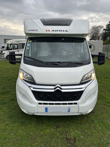 Adria Matrix Axess 600 DT 600dt tout équipé - Photo 8