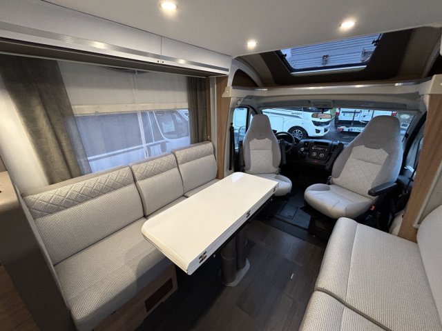 Adria Matrix Axess 600 DT 600dt tout équipé - Photo 9