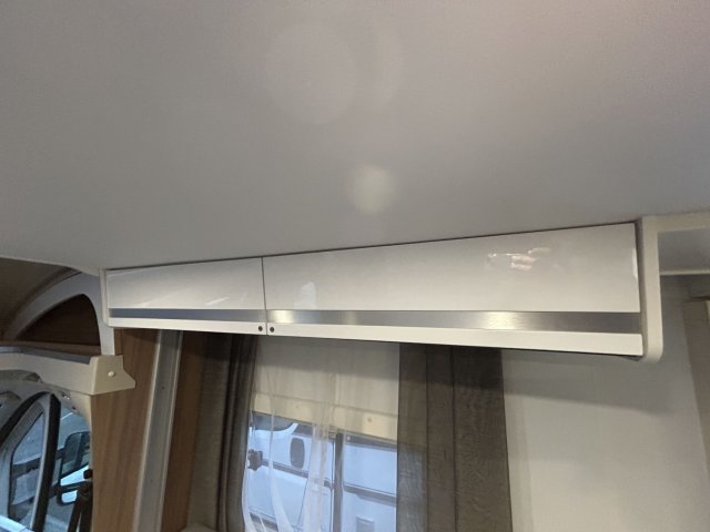 Adria Matrix Axess 600 DT 600dt tout équipé - Photo 17