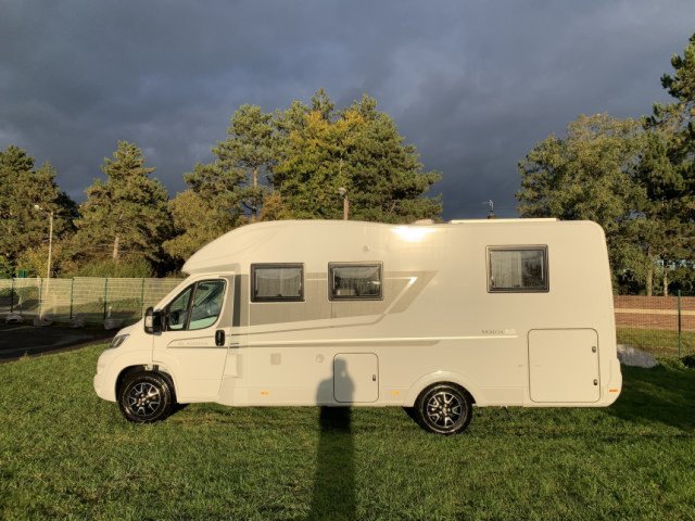 Adria Matrix Axess 650 DC 650dc - Photo 2