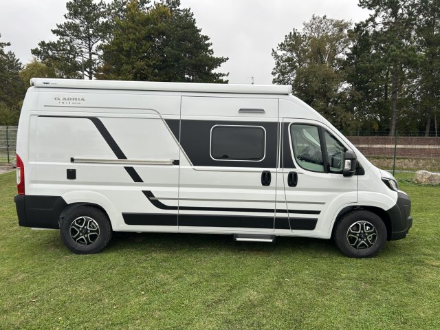 Adria Twin 600 SPB 600spb boite auto / tout equipé - Photo 2