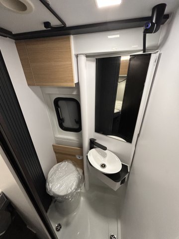 Adria Twin 600 SPB 600spb boite auto / tout equipé - Photo 21