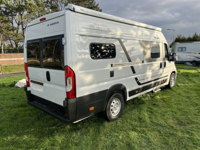 Adria Twin 640 SLB boite auto tout équipé - Photo 3