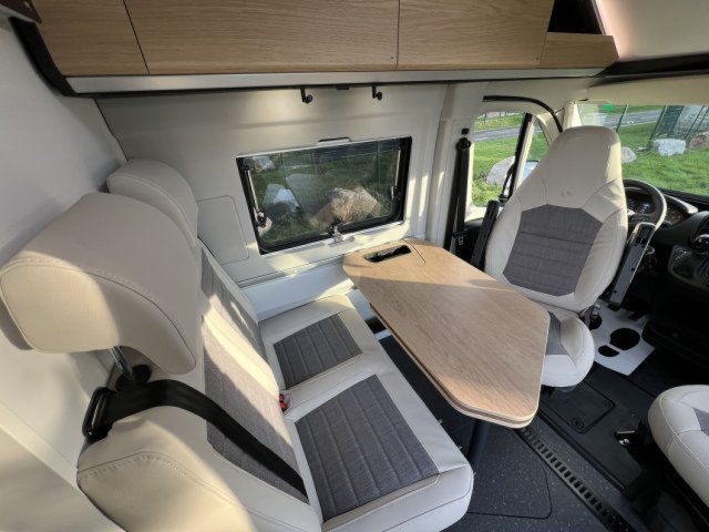 Adria Twin 640 SLB boite auto tout équipé - Photo 9