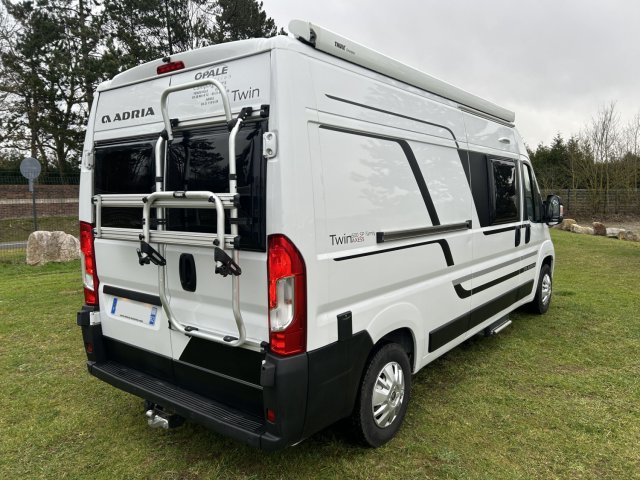 Adria Twin Axess 600 SP Family 600sp tout équipé - Photo 3