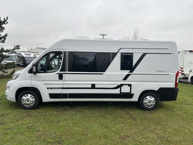 Adria Twin Axess 600 SP Family 600sp tout équipé - Photo 6