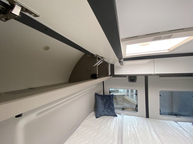 Adria Twin Plus 600 SPB 600spb tout équipé - Photo 20