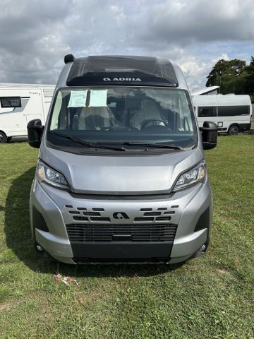 Adria Twin Sports 640 SGX 60eme Anniversaire 640sgx 60ans boite auto tout équipé - Photo 9