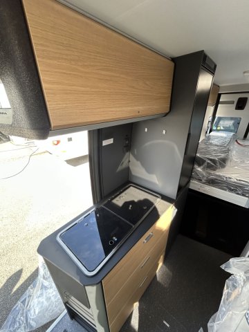 Adria Twin Sports 640 SGX 60eme Anniversaire 640sgx 60ans boite auto tout équipé - Photo 14