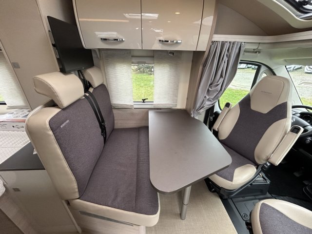 Burstner Nexxo T 569 tout équipé - Photo 12